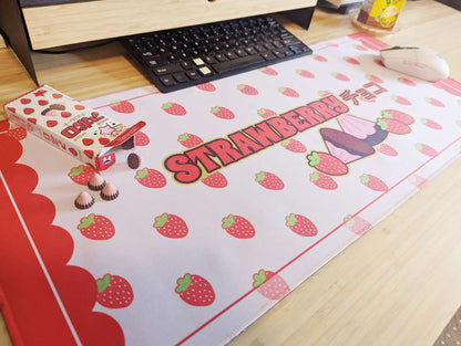 Deskmat Strawberry Chocolate - Maofriends